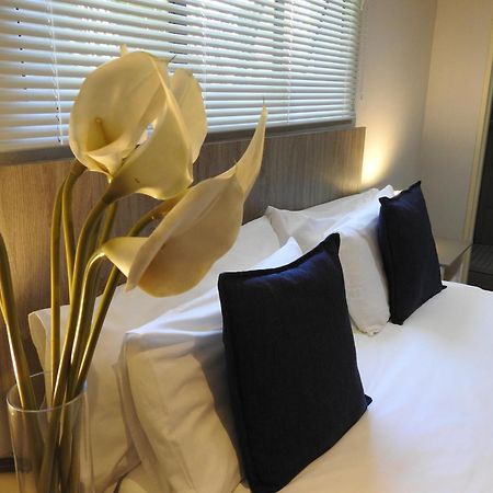 The Lantern Guesthouse Bloemfontein Zewnętrze zdjęcie