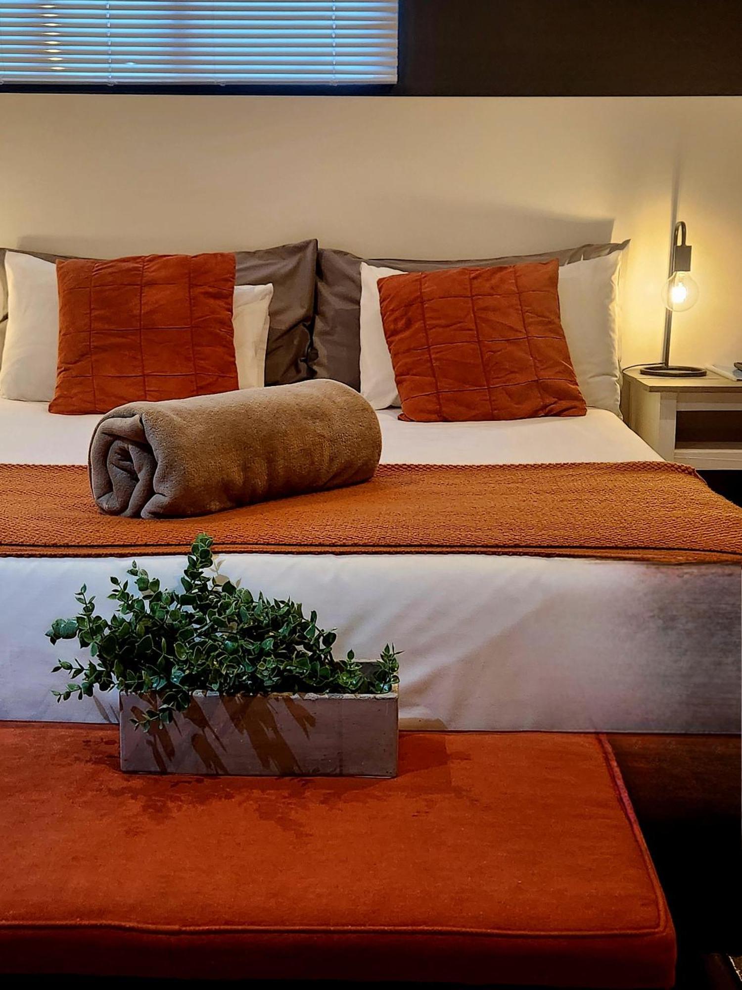The Lantern Guesthouse Bloemfontein Zewnętrze zdjęcie