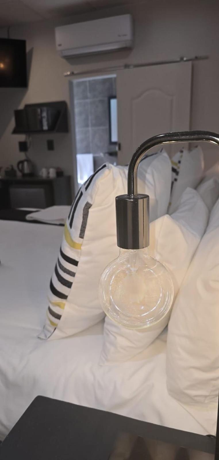 The Lantern Guesthouse Bloemfontein Zewnętrze zdjęcie