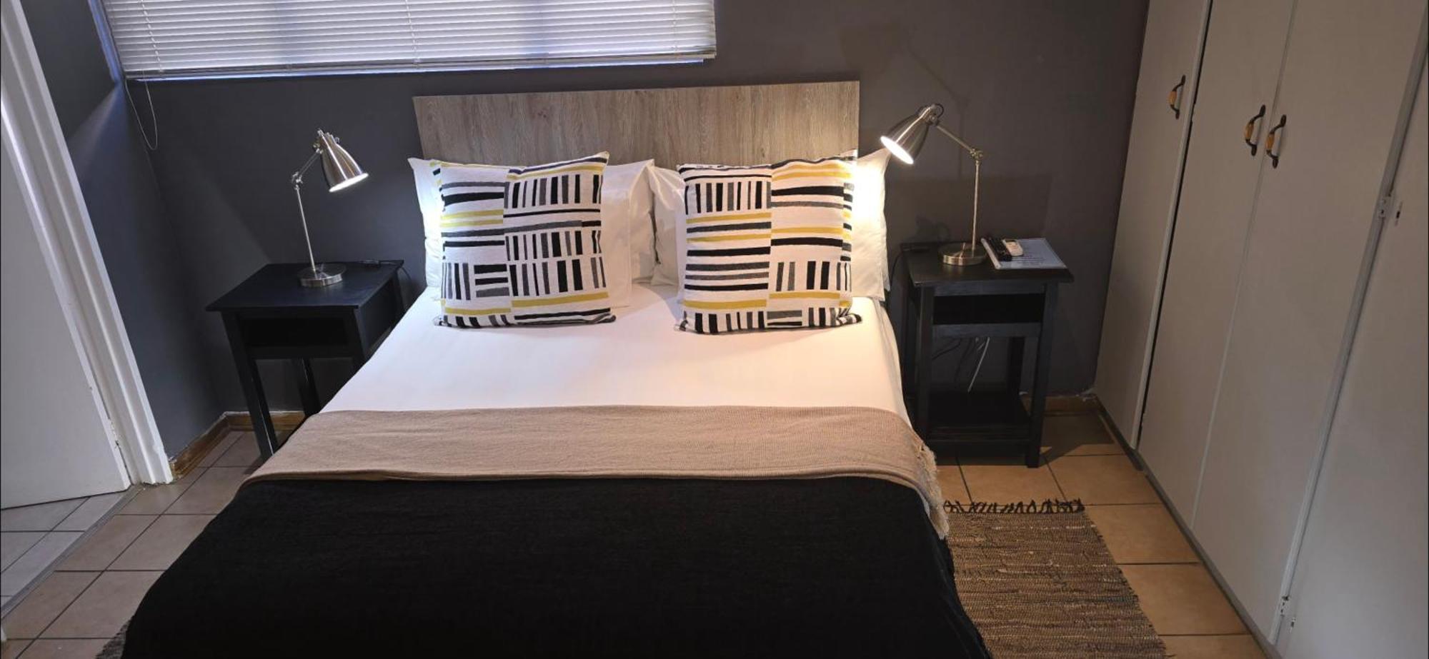 The Lantern Guesthouse Bloemfontein Zewnętrze zdjęcie